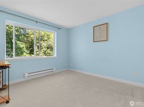 975 Aberdeen Avenue NE G203, Renton WA 98056
