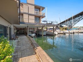 2900 Westlake Avenue N, Seattle WA 98109