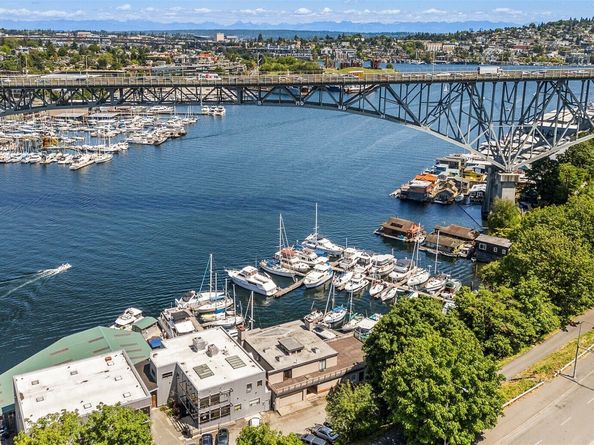 2900 Westlake Avenue N, Seattle WA 98109