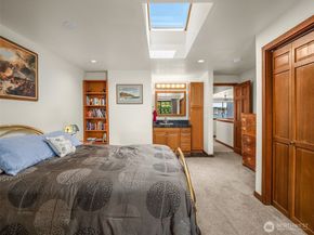 2900 Westlake Avenue N, Seattle WA 98109