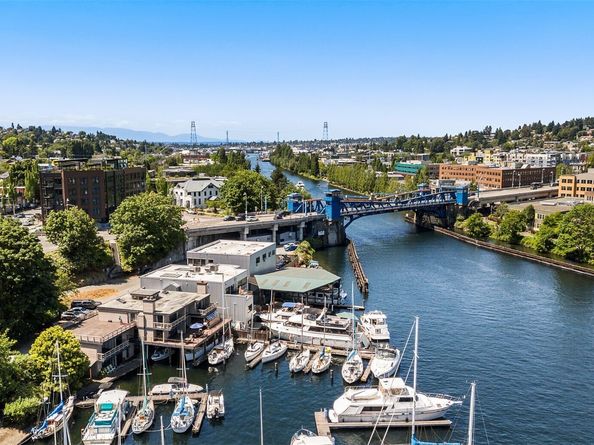 2900 Westlake Avenue N, Seattle WA 98109