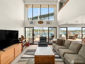 2900 Westlake Avenue N, Seattle WA 98109
