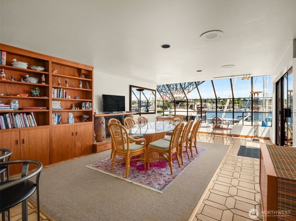 2900 Westlake Avenue N, Seattle WA 98109