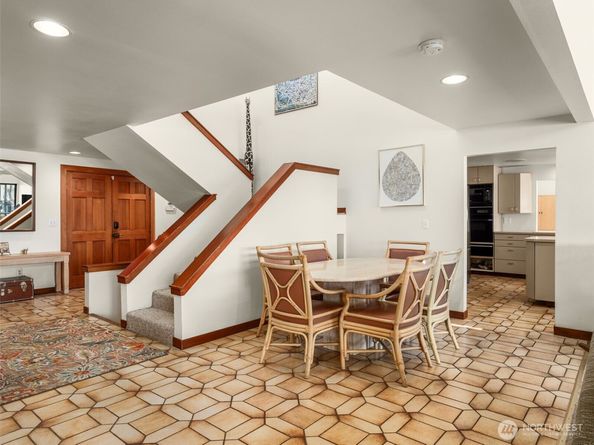 2900 Westlake Avenue N, Seattle WA 98109