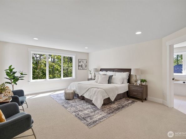 15001 NE 8th Street, Bellevue WA 98007