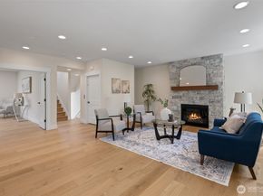 15001 NE 8th Street, Bellevue WA 98007