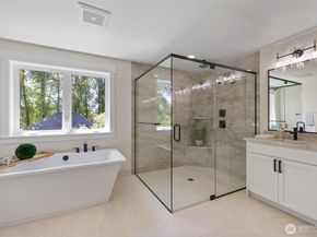 15001 NE 8th Street, Bellevue WA 98007