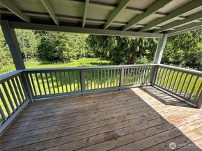 7041 E Washington Street, Port Orchard WA 98366
