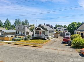 902 Hewitt Avenue, Bremerton WA 98337