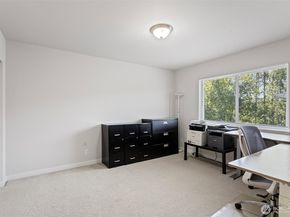 1120 156th Ave SE, Bellevue WA 98007
