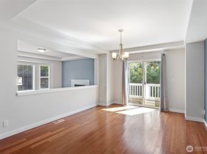 1120 156th Ave SE, Bellevue WA 98007