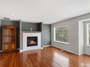 1120 156th Ave SE, Bellevue WA 98007