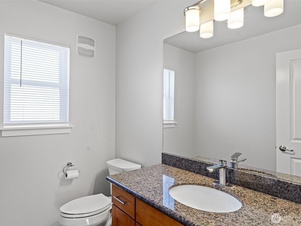 1120 156th Ave SE, Bellevue WA 98007