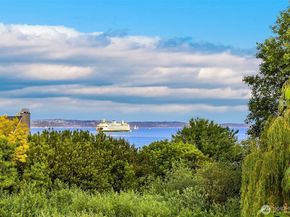 1237 Hawley Way NE, Bainbridge Island WA 98110