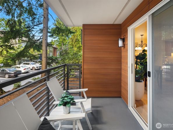 12223 NE Bel-Red Road D105, Bellevue WA 98005