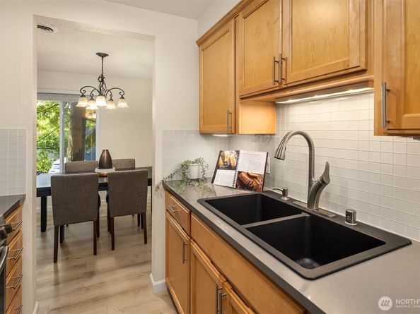 12223 NE Bel-Red Road D105, Bellevue WA 98005