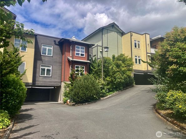 1515 E Yesler Way 406, Seattle WA 98122