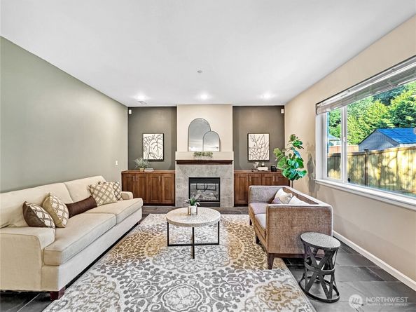 4339 S 160th Street, Tukwila WA 98188