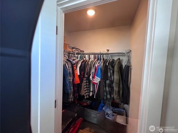 1042 S Donovan Street 5, Seattle WA 98108