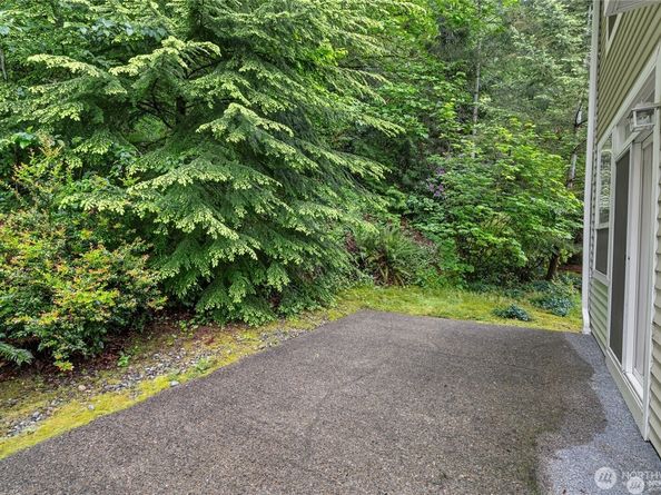 22029 39th Place S, Kent WA 98032