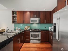 900 Lenora Street 702, Seattle WA 98121