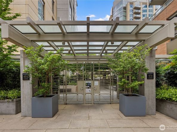 900 Lenora Street 702, Seattle WA 98121
