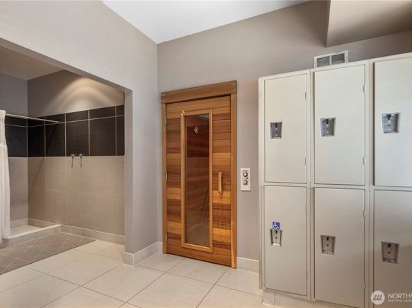 900 Lenora Street 702, Seattle WA 98121