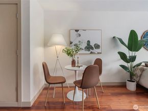 900 Lenora Street 702, Seattle WA 98121