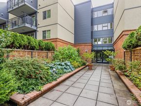 275 W Roy Street 109, Seattle WA 98119