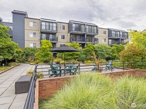 275 W Roy Street 109, Seattle WA 98119