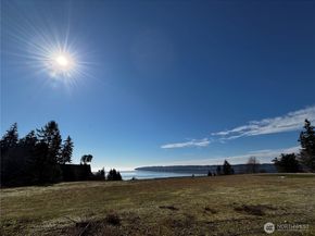 18 Whidbey Island Dr. Drive, Hat Island WA 98902