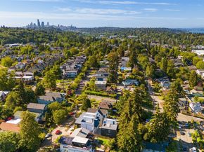 4518 B 33rd Avenue S, Seattle WA 98118