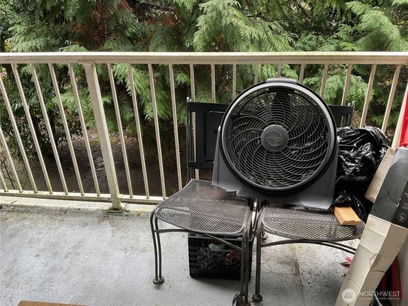 15302 40th Avenue W 2202, Lynnwood WA 98087