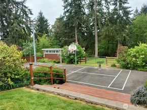 21926 Vashon Highway SW, Vashon WA 98070