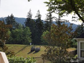 365 NE Denny Way, Issaquah WA 98029