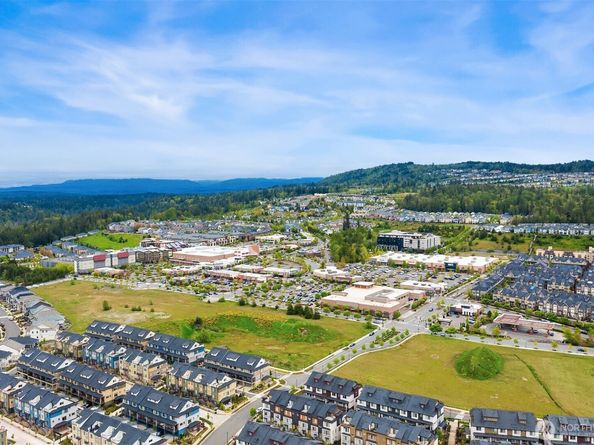 365 NE Denny Way, Issaquah WA 98029