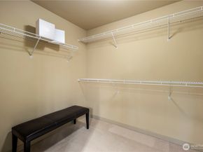 150 102nd Avenue SE 213, Bellevue WA 98004