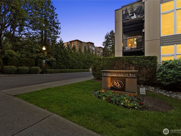 150 102nd Avenue SE 213, Bellevue WA 98004