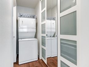12429 NE 130th Court G201, Kirkland WA 98034