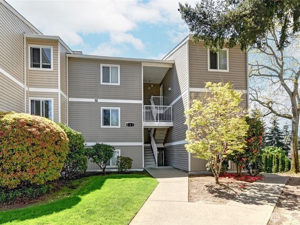 12429 NE 130th Court G201, Kirkland WA 98034
