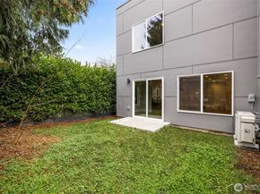 13055 2nd Avenue S A, Burien WA 98168