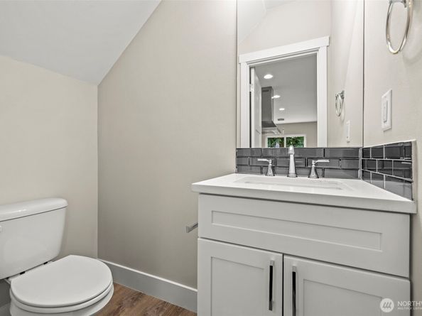 13055 2nd Avenue S A, Burien WA 98168