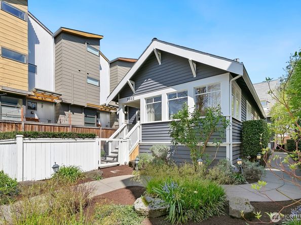 5932 California Avenue SW, Seattle WA 98136