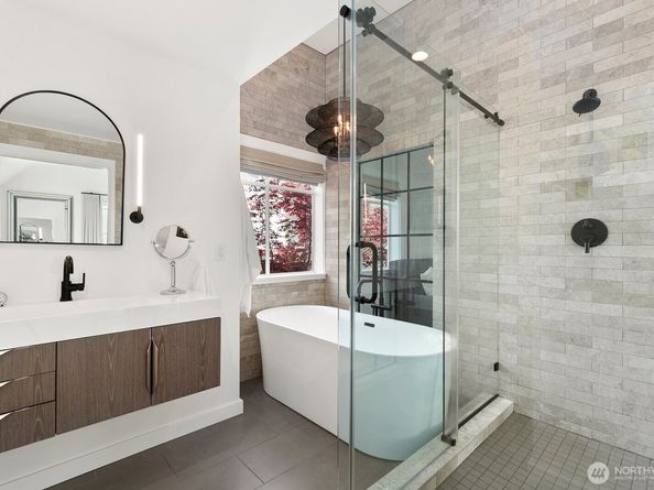5932 California Avenue SW, Seattle WA 98136