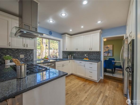 11518 167th Place NE, Redmond WA 98052