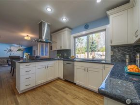11518 167th Place NE, Redmond WA 98052
