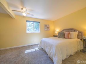 11518 167th Place NE, Redmond WA 98052