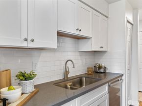 12611 NE 145th Place H81, Kirkland WA 98034