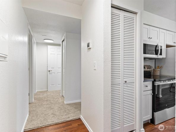12611 NE 145th Place H81, Kirkland WA 98034