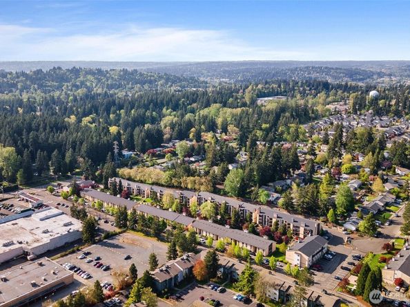 12611 NE 145th Place H81, Kirkland WA 98034